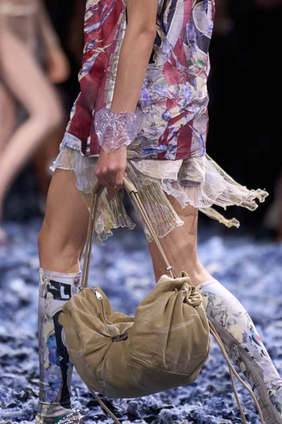 Look 57